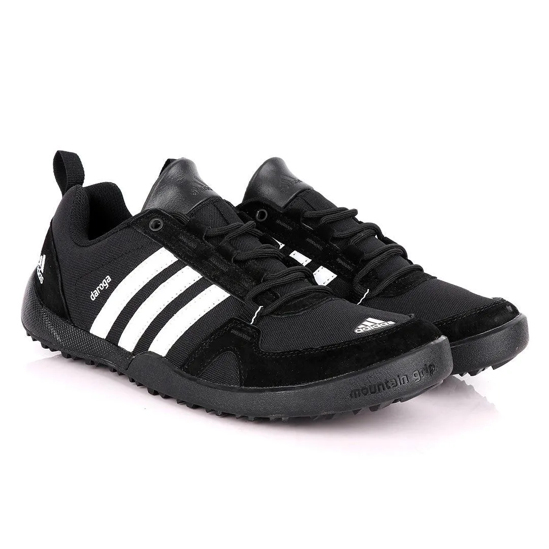 Adidas Daroga Trendy Black Sneakers