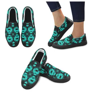 Dark-Deep Lake-Winter-Camp Women's Unusual Slip-on Canvas Shoes