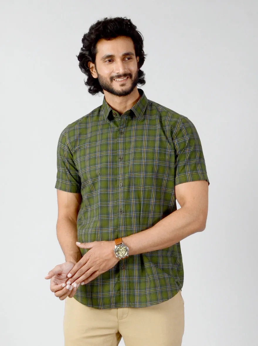 Dark Green Checked Slim Fit Casual Shirt | JadeBlue