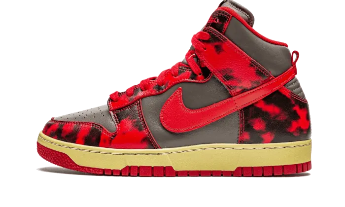 Dunk High 1985 Red Acid Wash