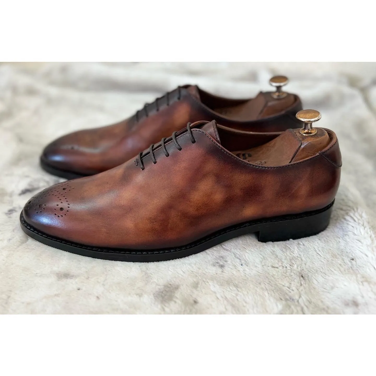 Wholecut Patina Oxfords Brown